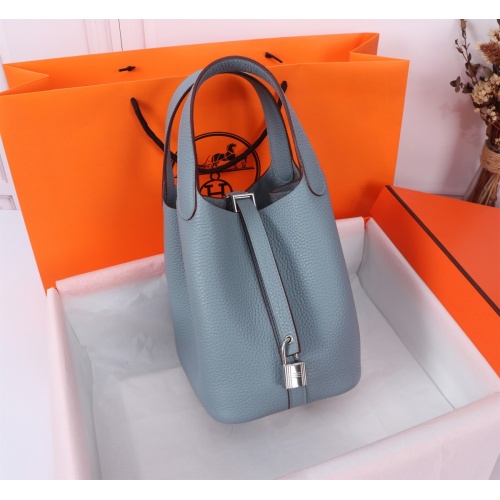 Cheap Hermes AAA Quality Handbags For Women #1268926 Replica Wholesale [$205.00 USD] [ITEM#1268926] on Replica Hermes AAA Quality Handbags