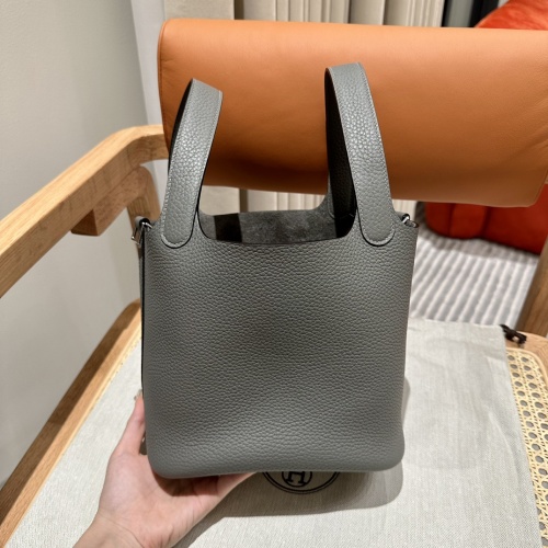 Cheap Hermes AAA Quality Handbags For Women #1268929 Replica Wholesale [$205.00 USD] [ITEM#1268929] on Replica Hermes AAA Quality Handbags