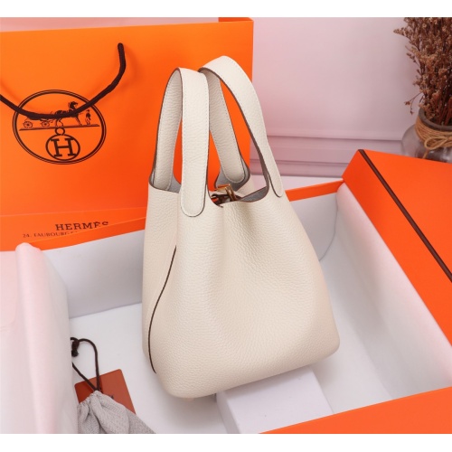 Cheap Hermes AAA Quality Handbags For Women #1268930 Replica Wholesale [$205.00 USD] [ITEM#1268930] on Replica Hermes AAA Quality Handbags