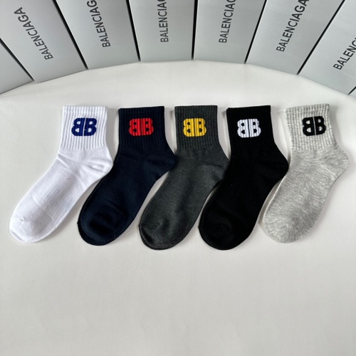 Cheap Balenciaga Socks #1269190 Replica Wholesale [$27.00 USD] [ITEM#1269190] on Replica Balenciaga Socks