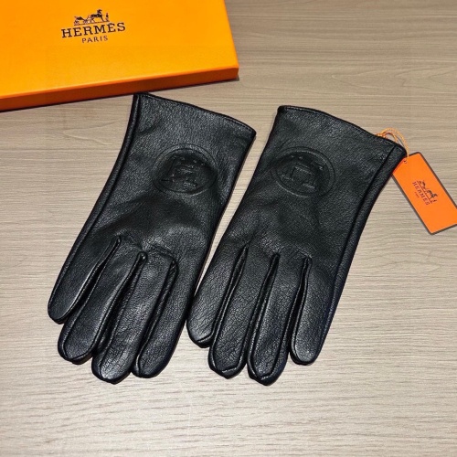 Cheap Hermes Gloves For Men #1269193 Replica Wholesale [$48.00 USD] [ITEM#1269193] on Replica Hermes Gloves