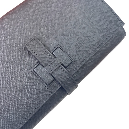 Cheap Hermes Wallet For Women #1269282 Replica Wholesale [$56.00 USD] [ITEM#1269282] on Replica Hermes Wallet