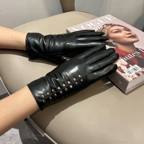 Cheap Chrome Hearts Gloves For Women #1269565 Replica Wholesale [$45.00 USD] [ITEM#1269565] on Replica Chrome Hearts Gloves