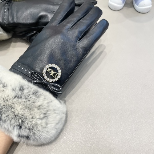 Cheap Christian Dior Gloves For Women #1269598 Replica Wholesale [$52.00 USD] [ITEM#1269598] on Replica Christian Dior Gloves