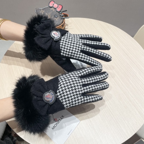 Cheap Moncler Gloves For Women #1269674 Replica Wholesale [$34.00 USD] [ITEM#1269674] on Replica Moncler Gloves