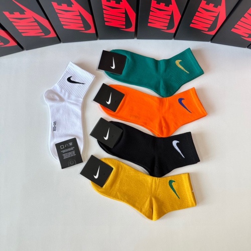 Cheap Nike Socks #1269734 Replica Wholesale [$25.00 USD] [ITEM#1269734] on Replica Nike Socks