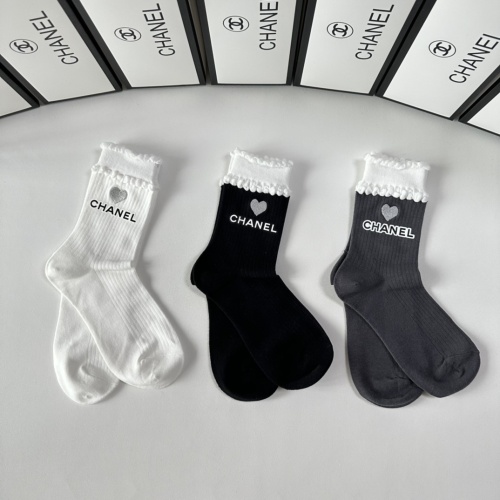 Cheap Chanel Socks #1269742 Replica Wholesale [$32.00 USD] [ITEM#1269742] on Replica Chanel Socks