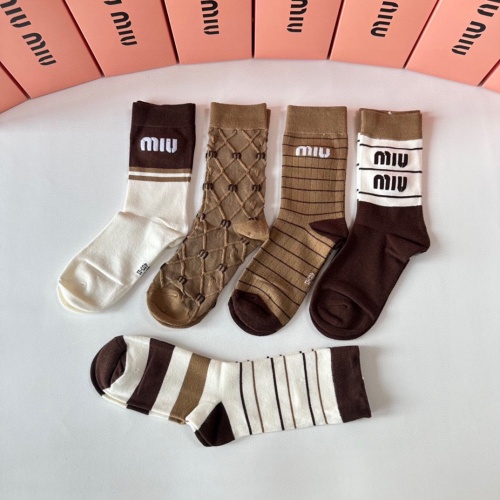 Cheap MIU MIU Socks #1269745 Replica Wholesale [$27.00 USD] [ITEM#1269745] on Replica MIU MIU Socks