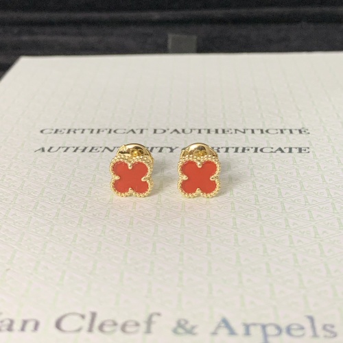 Cheap Van Cleef &amp; Arpels Earrings For Women #1269988 Replica Wholesale [$45.00 USD] [ITEM#1269988] on Replica Van Cleef &amp; Arpels Earrings