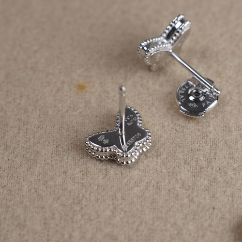 Cheap Van Cleef &amp; Arpels Earrings For Women #1269991 Replica Wholesale [$48.00 USD] [ITEM#1269991] on Replica Van Cleef &amp; Arpels Earrings