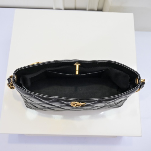 Cheap Chanel AAA Quality Shoulder Bags For Women #1270126 Replica Wholesale [$98.00 USD] [ITEM#1270126] on Replica Chanel AAA Quality Shoulder Bags