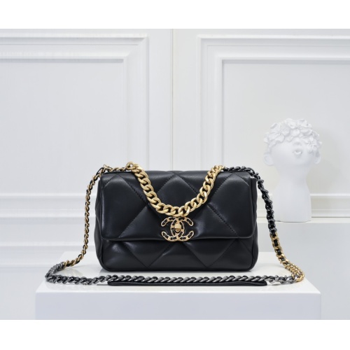 Cheap Chanel AAA Quality Messenger Bags For Women #1270153 Replica Wholesale [$85.00 USD] [ITEM#1270153] on Replica Chanel AAA Messenger Bags