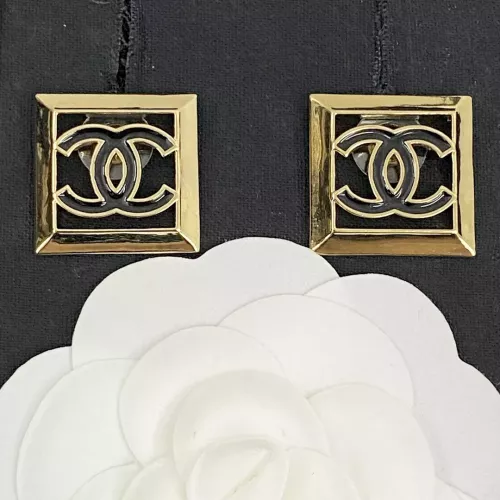 Cheap Chanel Earrings For Women #1270376 Replica Wholesale [$32.00 USD] [ITEM#1270376] on Replica Chanel Earrings