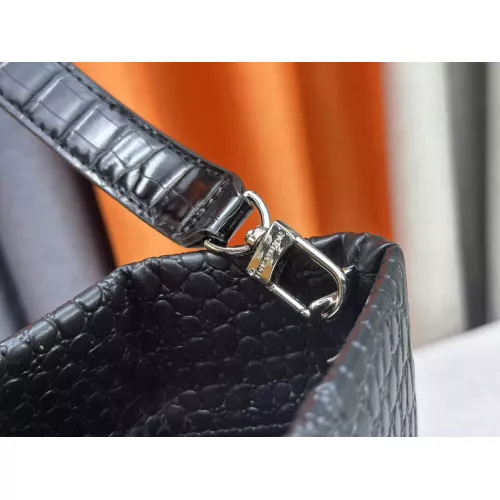 Cheap Louis Vuitton AAA Quality Shoulder Bags For Women #1270484 Replica Wholesale [$80.00 USD] [ITEM#1270484] on Replica Louis Vuitton AAA Quality Shoulder Bags