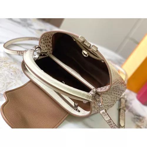 Cheap Louis Vuitton AAA Quality Messenger Bags For Women #1270558 Replica Wholesale [$96.00 USD] [ITEM#1270558] on Replica Louis Vuitton AAA Quality Messenger Bags