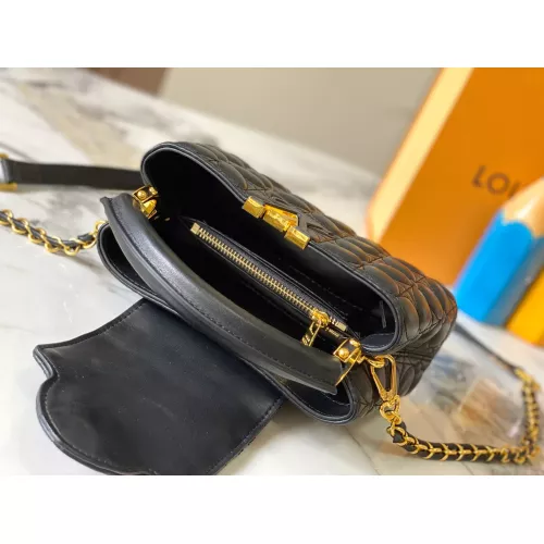 Cheap Louis Vuitton AAA Quality Messenger Bags For Women #1270561 Replica Wholesale [$88.00 USD] [ITEM#1270561] on Replica 