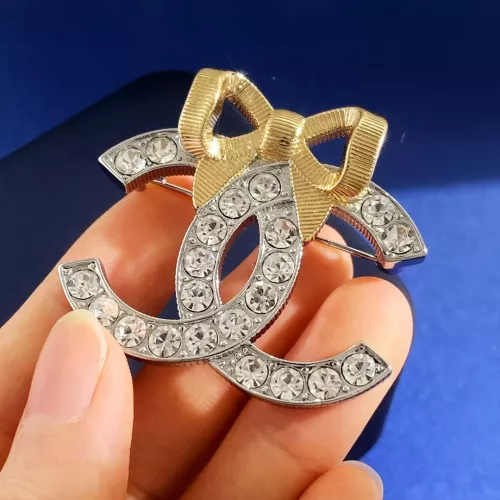 Cheap Chanel Brooches For Women #1270577 Replica Wholesale [$32.00 USD] [ITEM#1270577] on Replica Chanel Brooches