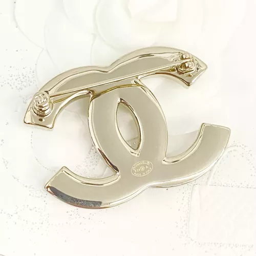 Cheap Chanel Brooches For Women #1270785 Replica Wholesale [$38.00 USD] [ITEM#1270785] on Replica Chanel Brooches