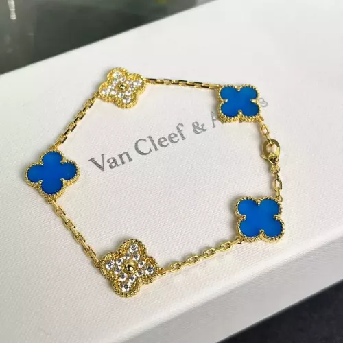 Cheap Van Cleef &amp; Arpels Bracelets For Women #1270875 Replica Wholesale [$64.00 USD] [ITEM#1270875] on Replica Van Cleef &amp; Arpels Bracelets