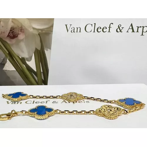 Cheap Van Cleef &amp; Arpels Bracelets For Women #1270875 Replica Wholesale [$64.00 USD] [ITEM#1270875] on Replica Van Cleef &amp; Arpels Bracelets