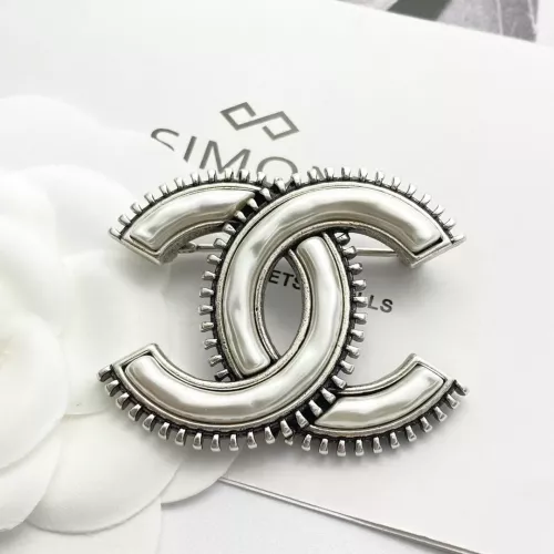 Cheap Chanel Brooches For Women #1270887 Replica Wholesale [$36.00 USD] [ITEM#1270887] on Replica Chanel Brooches