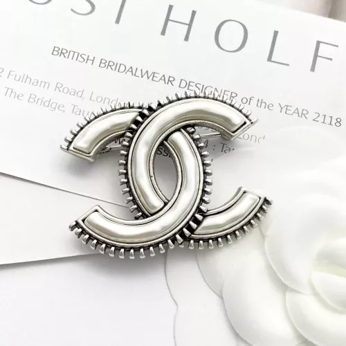 Cheap Chanel Brooches For Women #1270887 Replica Wholesale [$36.00 USD] [ITEM#1270887] on Replica Chanel Brooches