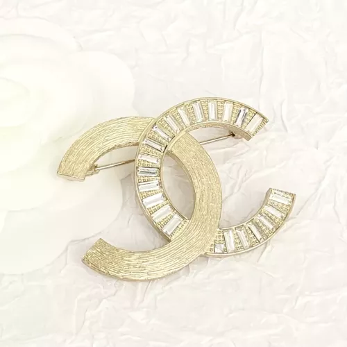 Cheap Chanel Brooches For Women #1270939 Replica Wholesale [$34.00 USD] [ITEM#1270939] on Replica Chanel Brooches