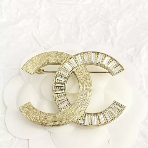 Cheap Chanel Brooches For Women #1270939 Replica Wholesale [$34.00 USD] [ITEM#1270939] on Replica Chanel Brooches