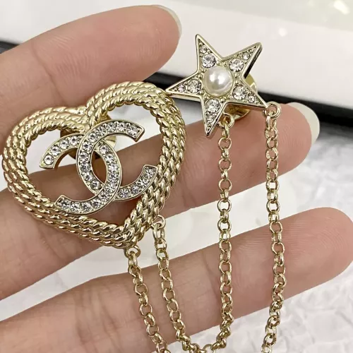 Cheap Chanel Brooches For Women #1270943 Replica Wholesale [$36.00 USD] [ITEM#1270943] on Replica Chanel Brooches