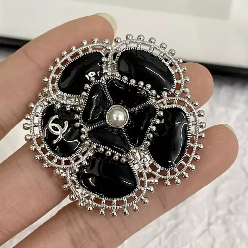 Cheap Chanel Brooches For Women #1270944 Replica Wholesale [$32.00 USD] [ITEM#1270944] on Replica Chanel Brooches