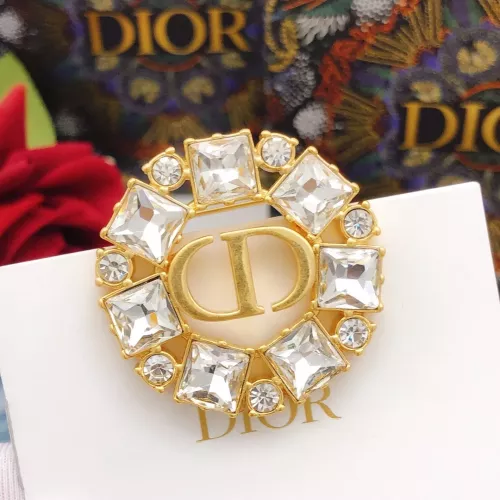 Cheap Christian Dior Brooches For Women #1270999 Replica Wholesale [$29.00 USD] [ITEM#1270999] on Replica Christian Dior Brooches