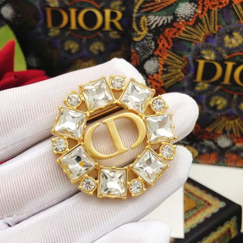 Cheap Christian Dior Brooches For Women #1270999 Replica Wholesale [$29.00 USD] [ITEM#1270999] on Replica Christian Dior Brooches