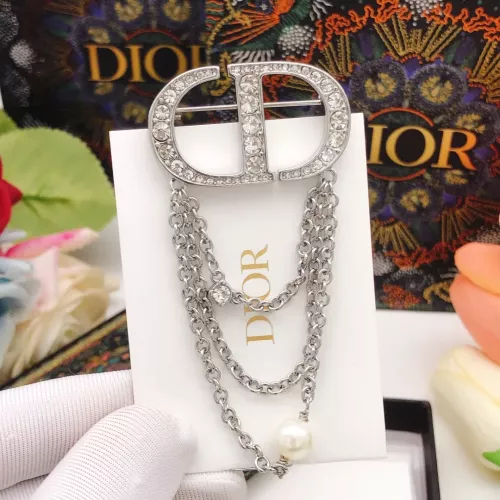 Cheap Christian Dior Brooches For Women #1271012 Replica Wholesale [$29.00 USD] [ITEM#1271012] on Replica Christian Dior Brooches