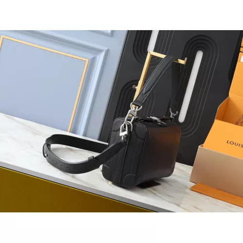 Cheap Louis Vuitton AAA Quality Messenger Bags For Unisex #1271094 Replica Wholesale [$82.00 USD] [ITEM#1271094] on Replica 