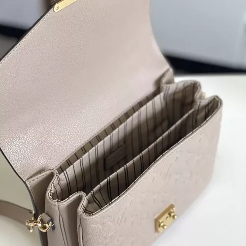 Cheap Louis Vuitton AAA Quality Messenger Bags For Women #1271148 Replica Wholesale [$190.00 USD] [ITEM#1271148] on Replica Louis Vuitton AAA Quality Messenger Bags