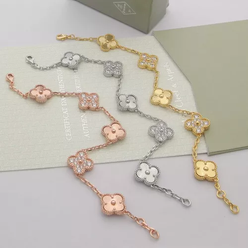 Cheap Van Cleef &amp; Arpels Bracelets For Women #1271178 Replica Wholesale [$32.00 USD] [ITEM#1271178] on Replica Van Cleef &amp; Arpels Bracelets