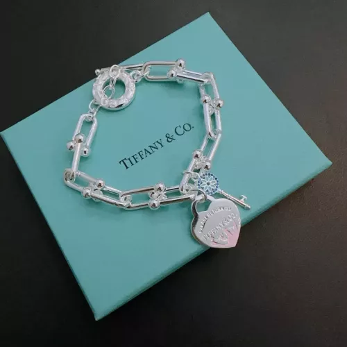 Cheap Tiffany Bracelets For Unisex #1271383 Replica Wholesale [$56.00 USD] [ITEM#1271383] on Replica Tiffany Bracelets