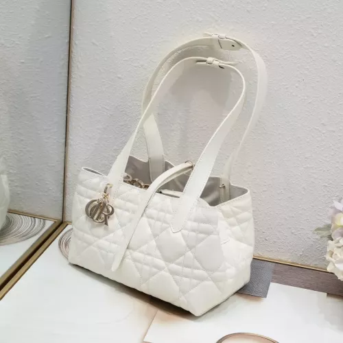 Cheap Christian Dior AAA Quality Handbags For Women #1271922 Replica Wholesale [$85.00 USD] [ITEM#1271922] on Replica 