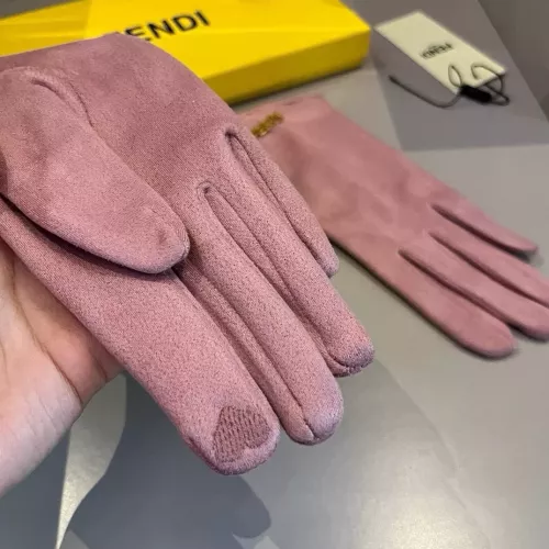 Cheap Fendi Gloves For Women #1272853 Replica Wholesale [$36.00 USD] [ITEM#1272853] on Replica Fendi Gloves