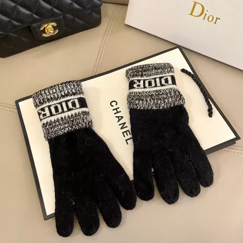 Cheap Christian Dior Gloves #1272992 Replica Wholesale [$45.00 USD] [ITEM#1272992] on Replica Christian Dior Gloves