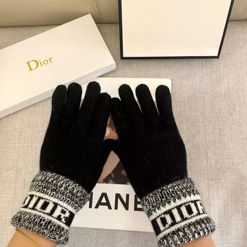 Cheap Christian Dior Gloves #1272992 Replica Wholesale [$45.00 USD] [ITEM#1272992] on Replica Christian Dior Gloves