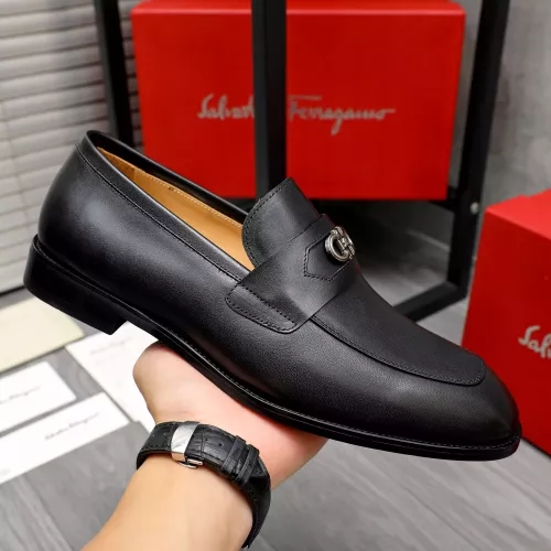 Cheap Salvatore Ferragamo Leather Shoes For Men #1273436 Replica Wholesale [$82.00 USD] [ITEM#1273436] on Replica Salvatore Ferragamo Leather Shoes