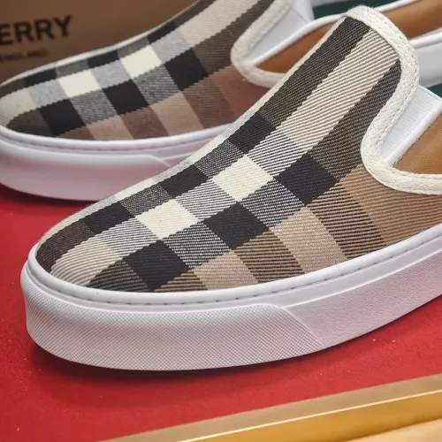 Cheap Burberry Casual Shoes For Men #1274523 Replica Wholesale [$76.00 USD] [ITEM#1274523] on Replica Burberry Casual Shoes