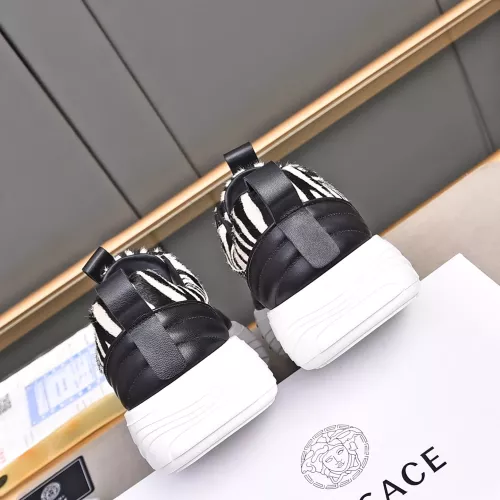 Cheap Versace Casual Shoes For Men #1274632 Replica Wholesale [$100.00 USD] [ITEM#1274632] on Replica Versace Casual Shoes