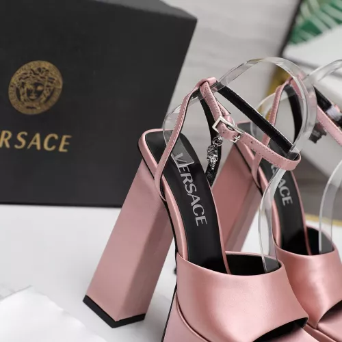 Cheap Versace Sandal For Women #1275347 Replica Wholesale [$118.00 USD] [ITEM#1275347] on Replica Versace Sandal