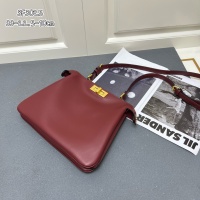 Fendi AAA Quality Messenger Bags For Women #1267597