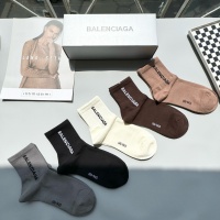 Cheap Balenciaga Socks #1269758 Replica Wholesale [$25.00 USD] [ITEM#1269758] on Replica Balenciaga Socks