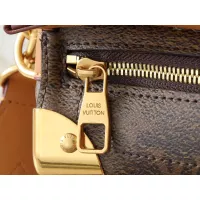 Cheap Louis Vuitton AAA Quality Messenger Bags For Unisex #1271097 Replica Wholesale [$82.00 USD] [ITEM#1271097] on Replica Louis Vuitton AAA Quality Messenger Bags