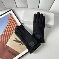 Cheap Moncler Gloves #1272978 Replica Wholesale [$32.00 USD] [ITEM#1272978] on Replica Moncler Gloves