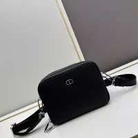 Christian Dior AAA Man Messenger Bags #1273395